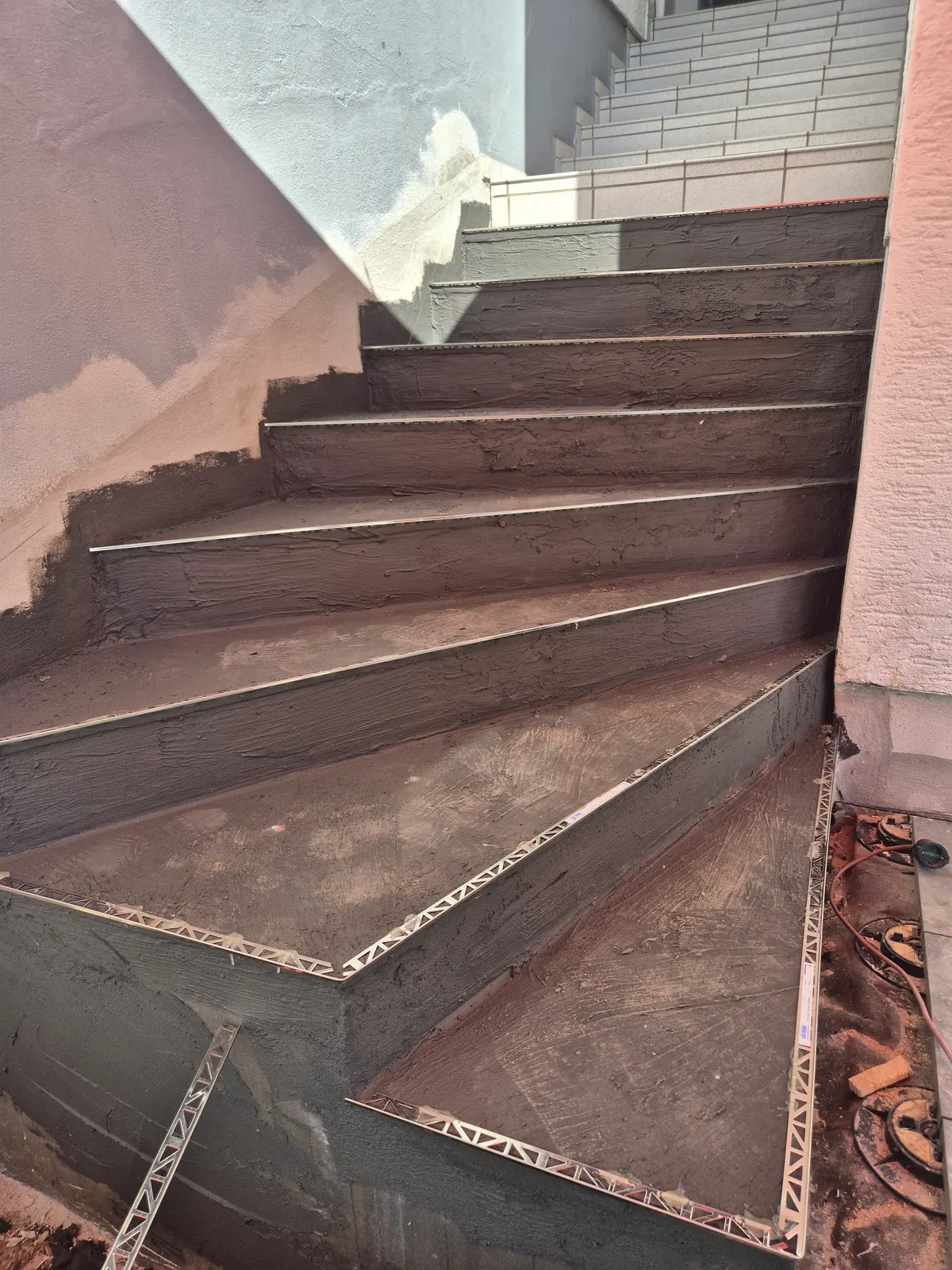 Steinteppich auftragen – Steinteppich Lüdenscheid durch Renovatore